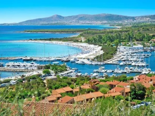 Due Passi Dal Mare, Porto Ottiolu, Budoni, San Teodoro Апартаменты *