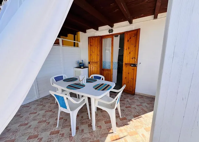 Due Passi Dal Mare, Porto Ottiolu, Budoni, San Teodoro Апартаменты